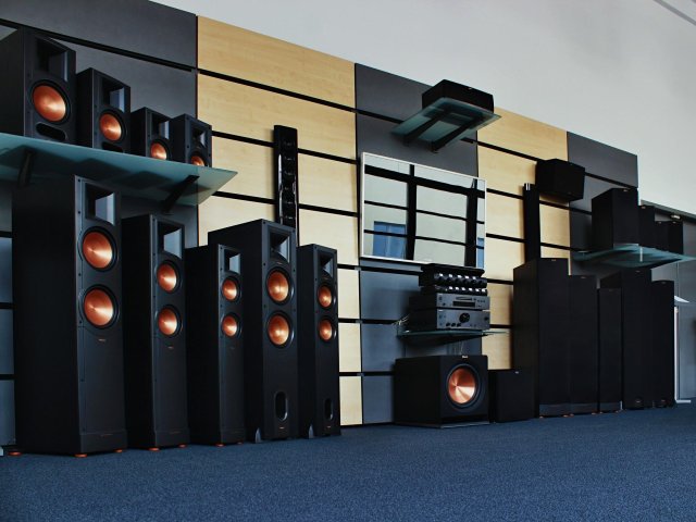 ASBIS akvizicí společnosti CPT Praha posiluje v oblasti spotřební elektroniky