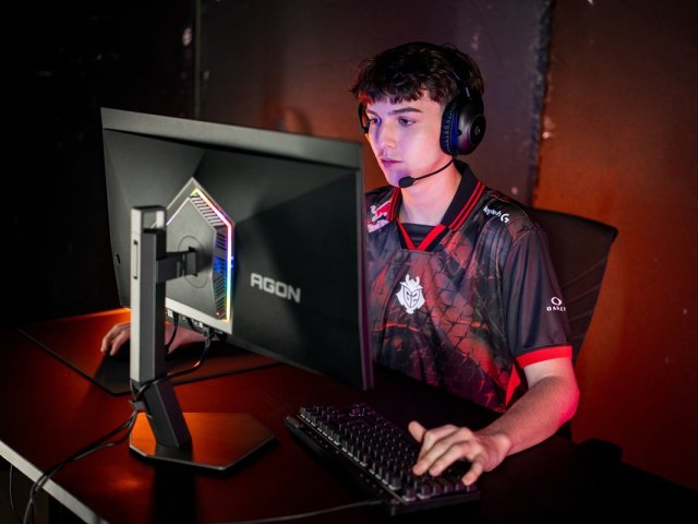 AGON PRO AG276QKD2 přináší 500Hz QD-OLED panel