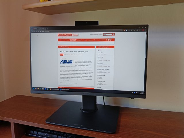 Recenze ASUS ExpertCenter P400 AiO (P440VA): Efektivní kancelářská síla