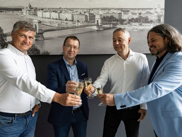 Seyfor díky akvizici společnosti Revolution Software vstupuje na maďarský trh