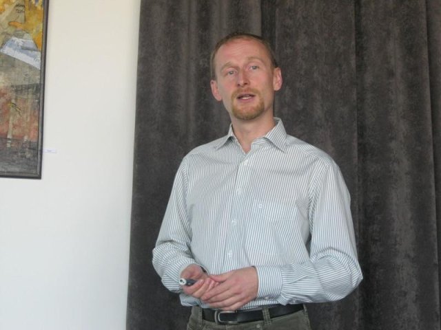 Setos distribuuje značku vracející se na trh - Alcatel