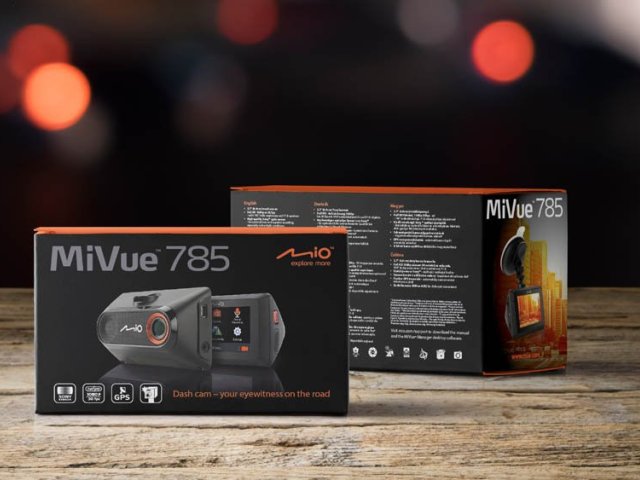 Značková autokamera Mio MiVue 785 jako svědek proti pojistným podvodům