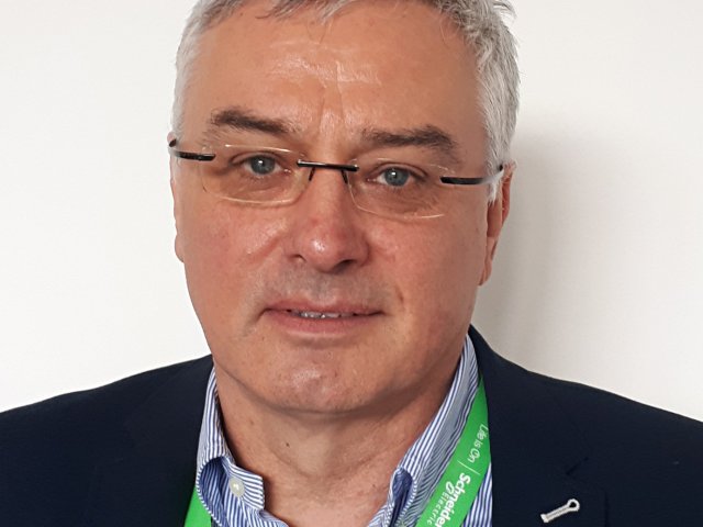 Schneider Electric: Petr Špinar
