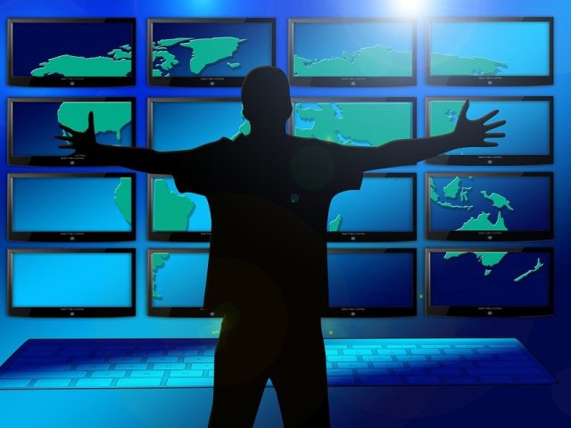 QNAP představil profesionální NVR v NAS serveru