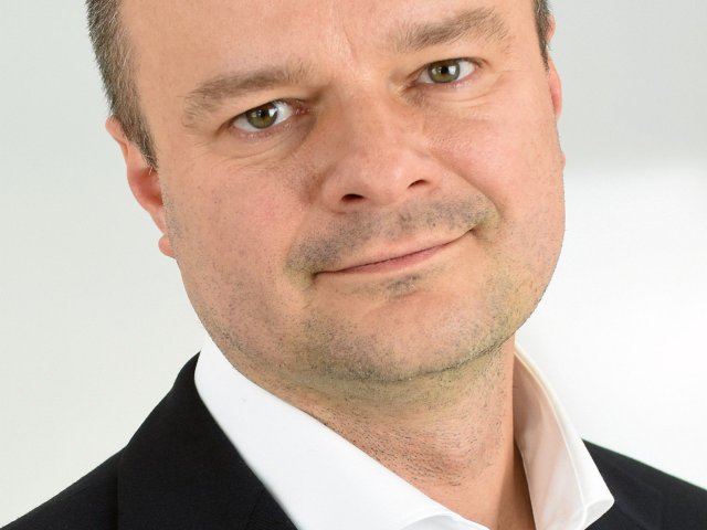 Samsung: Ján Živný