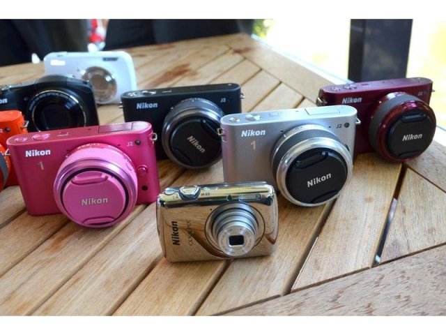 Nikon: fotoaparát Coolpix S01