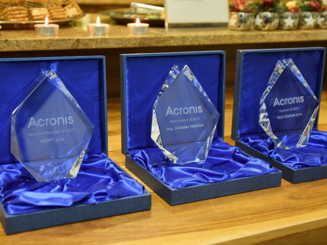 Co by to stálo, a jak by se to okopávalo a zalívalo