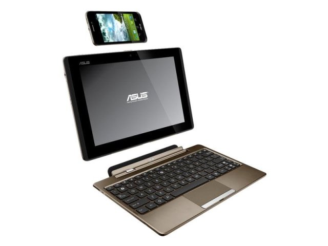 Asus: smartphone PadFone