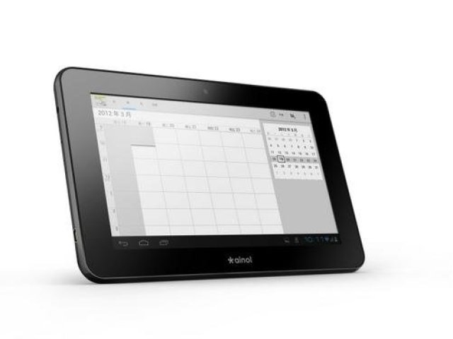 Satomar: tablety Ainol Novo7 Mars a ELF II