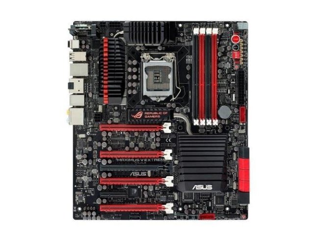 Asus: základní deska ROG Maximus V Extreme