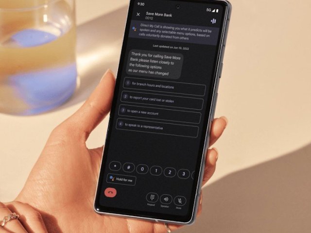 Rok 2024 přinesl raketový vzestup AI asistentů. Zatím je však používají jednotky procent uživatelů