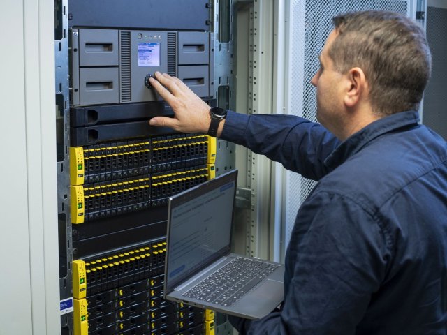 Celosvětové tržby z prodeje serverů ve čtvrtém čtvrtletí roku 2024 vzrostly o 91 %