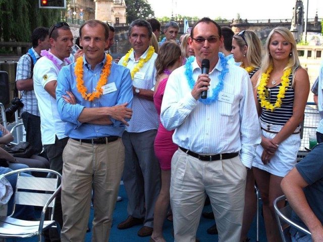 Parník eD s 10 miliardami Kč na palubě