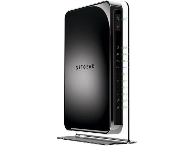 Netgear: router WNDR4500 a adaptér WNDA4100