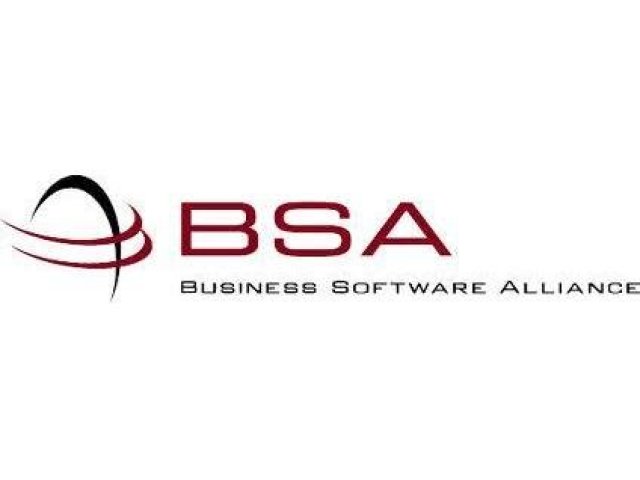 BSA: obsílky pro 10 tisíc firem 