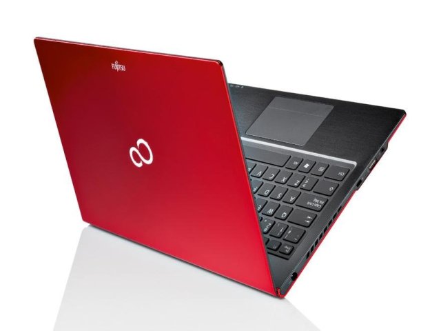Fujitsu: ultrabooky Lifebook U772 a UH572