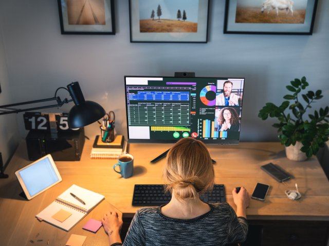 Pouze čtvrtina dotázaných firem zná své kritické systémy a má je zabezpečené