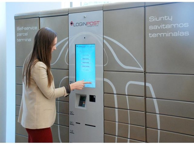 Samoobslužné „balíkomaty“