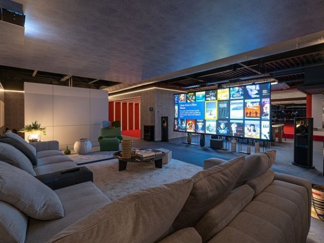 Trendy v segmentu pracovních audio-video technologií pro rok 2025