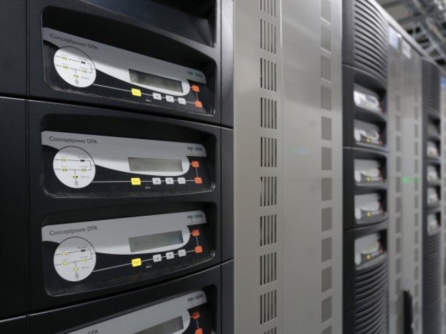 Infografika: Jak si poradí datové centrum s horkým létem?