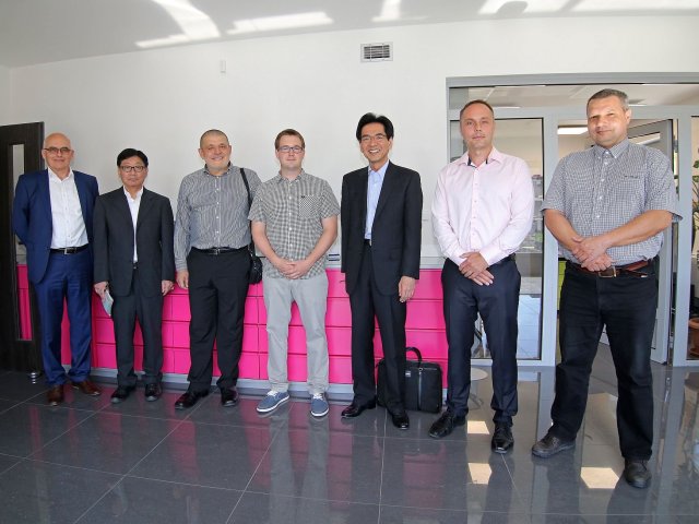 Globální vedení Canonu navštívilo Prahu