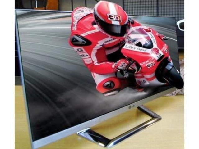 LG monitory DM92, DM82 a D42 s IPS