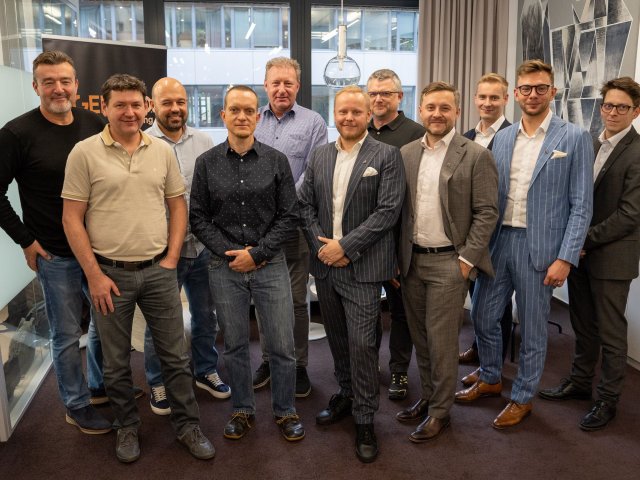 Geetoo Holding přebírá společnost Data Force