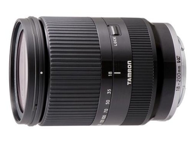 Objektiv Tamron 18 pro Sony Nex
