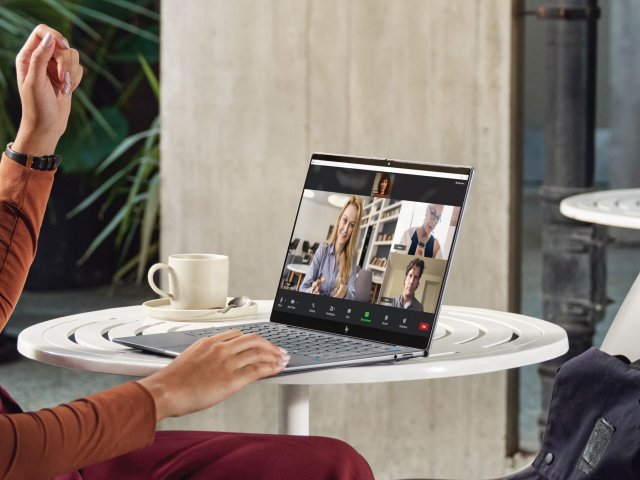 HP na český trh uvádí OmniBook X 14 s procesorem Snapdragon X Elite