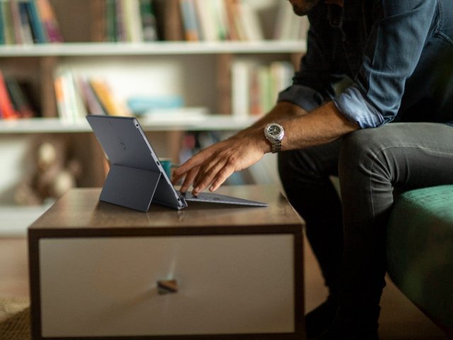 Globální prodej PC podle Gartneru ve třetím čtvrtletí 2024 klesl o 1,3 %