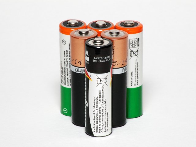 Češi se zlepšují v recyklaci baterií