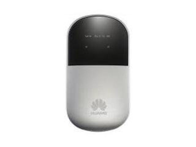 Huawei E5830s - mobilní Wi-Fi v kapse