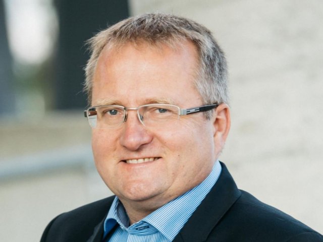 Siemens: Leoš Dvořák