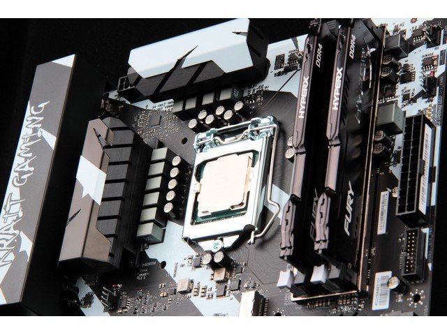 HAL3000 Kaby Lake - první sestavy na nových procesorech Intel Kaby Lake