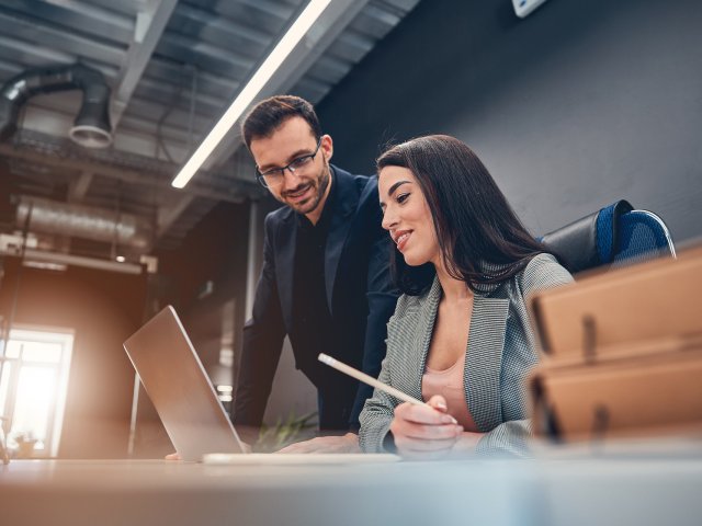 Mezinárodní kancelářský průzkum: Poláci víc než Češi věří cloudu, nebojí se repasování