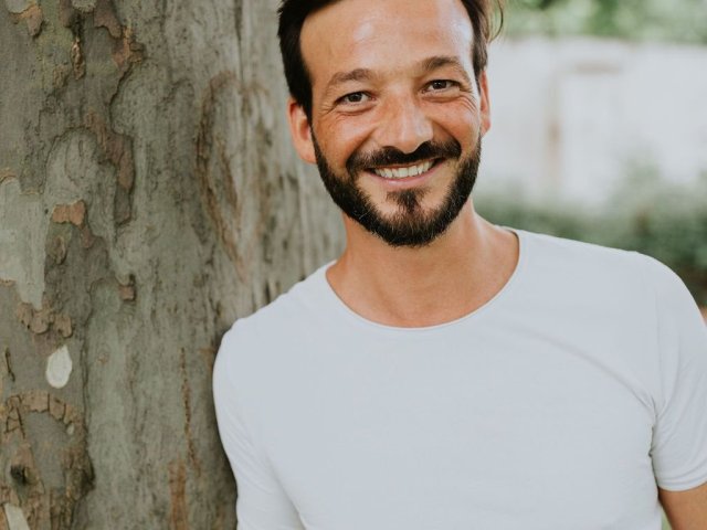 Tomáš Braverman nastupuje jako CEO Slevomatu