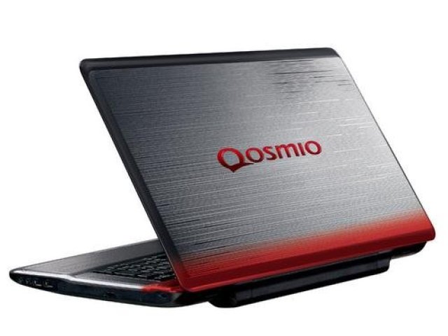 Toshiba notebooky Qosmio X770 a Qosmio X770 3D