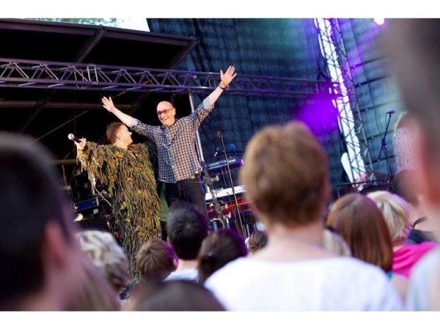 AVG Technologies a Monkey Business zdarma