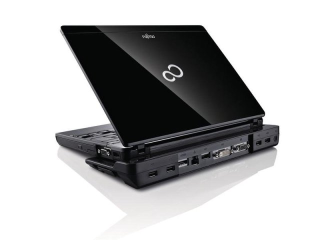 Fujitsu Lifebook P771