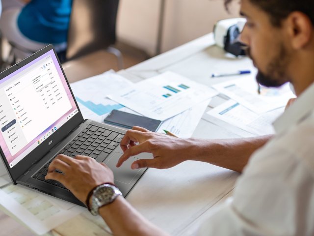 Firemní komunikace na cloudu? Šest z deseti IT manažerů chce mít uložená data v ČR (nebo EU)