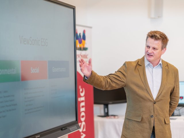 ViewSonic: Komplexnost, jednoduchost a kompatibilita