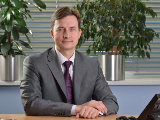 DNS: Dušan Kolínek