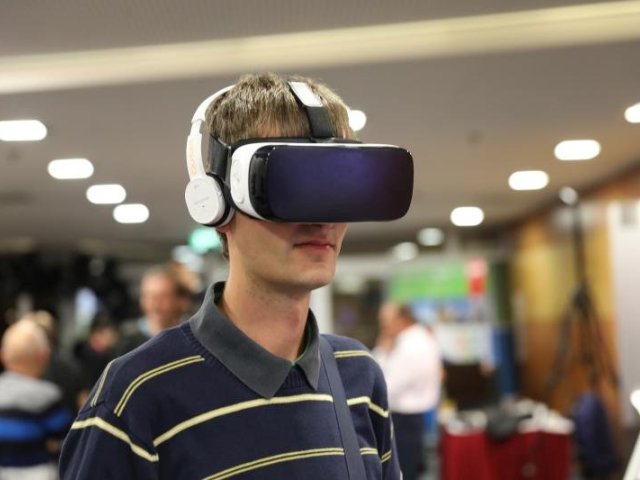 eD World (nejen) virtuálně reálný