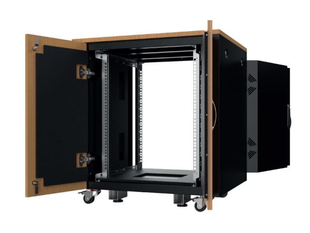 Rackové skříně v designu nábytku? EET Group přichází s novou protihlukovou řadou do interiérů kanceláří