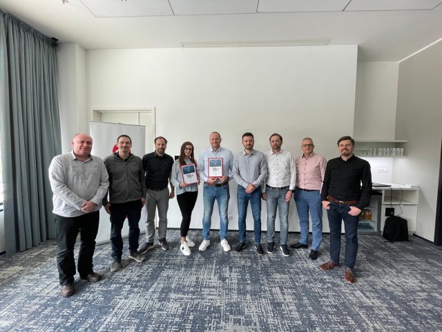 eD system obhájil pozici nejlepšího distributora značky Canon