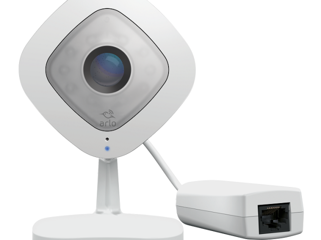 Netgear uvádí bezpečnostní kameru Arlo Q Plus