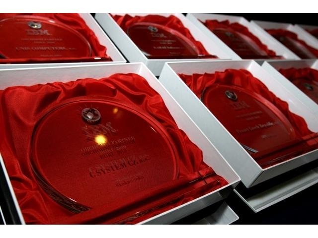 IBM ocenila obchodní partnery roku 2010