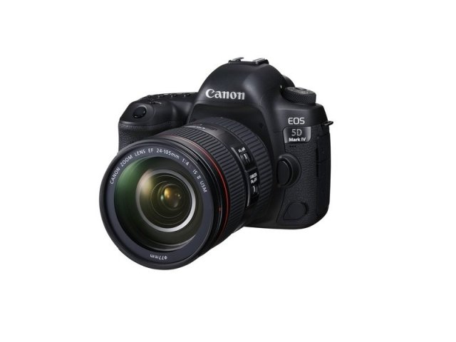 Canon představil zrcadlovku EOS 5D Mark IV