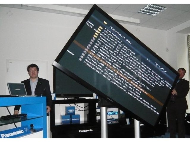 Panasonic vyrábí 152" Full HD plazmu