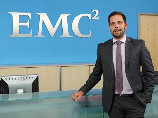 EMC: Antonín Moravec